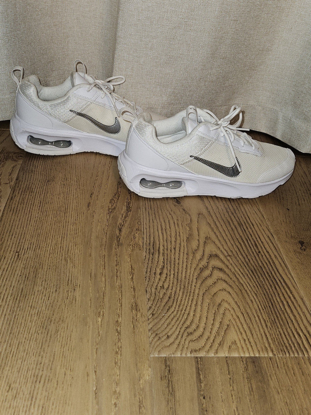 Nike White Air MAX with Silver Swoosh